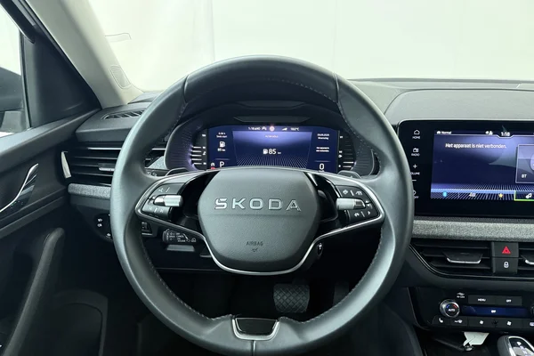 Skoda Kamiq (2025) — foto 2 van 21