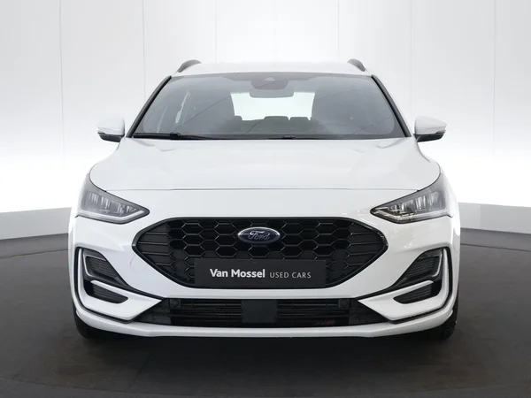 Ford Focus (2023) — foto 18 van 24