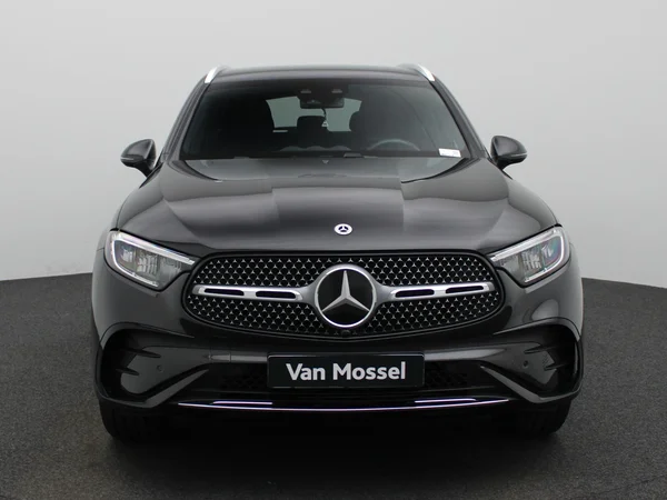 Mercedes-Benz GLC (2025) — foto 34 van 43