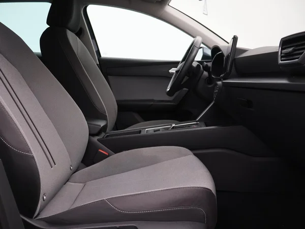 SEAT Leon (2024) — foto 25 van 25