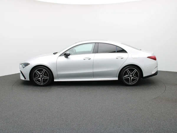 Mercedes-Benz CLA (2023) — foto 25 van 30