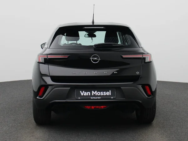 Opel Mokka-e (2023) — foto 32 van 36