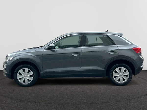 VOLKSWAGEN T-Roc (2020) — foto 12 van 19
