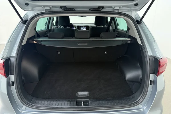 Kia Sportage (2019) — foto 19 van 23