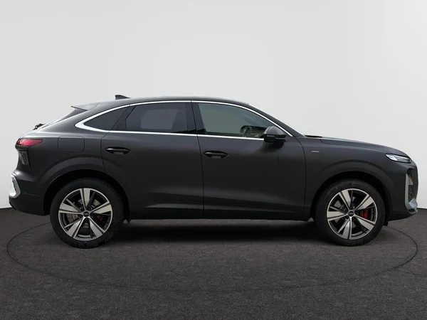 AUDI Q3 Sportback e-hybrid (PHEV) (2026) — foto 15 van 20