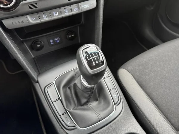 HYUNDAI Kona (2020) — foto 22 van 32