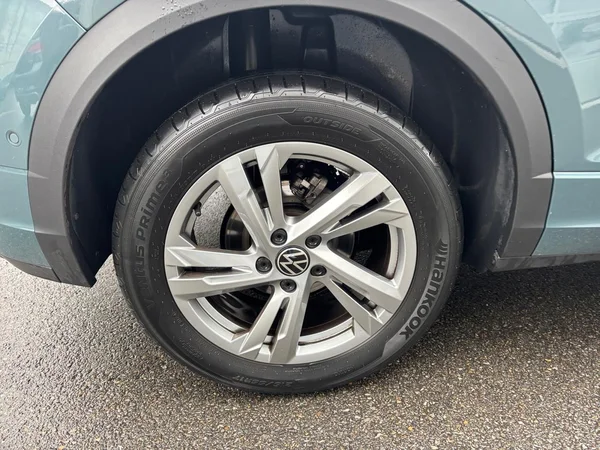 VOLKSWAGEN T-Roc (2025) — foto 16 van 20