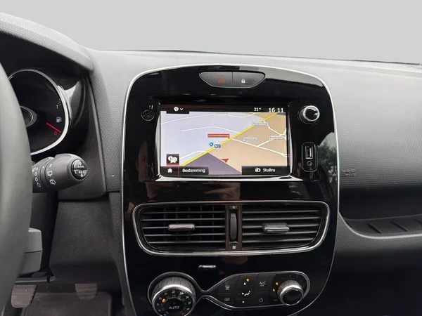 Renault Clio (2019) — foto 4 van 18