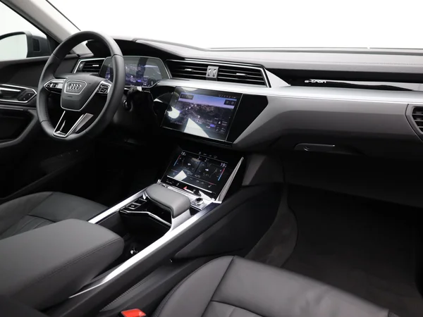 AUDI e-tron Sportback (2023) — foto 20 van 26