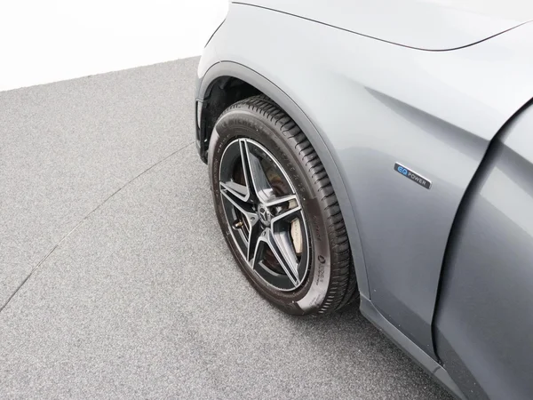 Mercedes-Benz GLC (2020) — foto 2 van 15