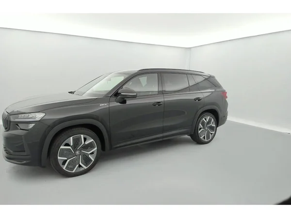 SKODA Kodiaq (2025) — foto 3 van 35