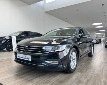 Volkswagen Passat 7ed1a1f5-af51-4466-82ec-2aa6f55f9b7e