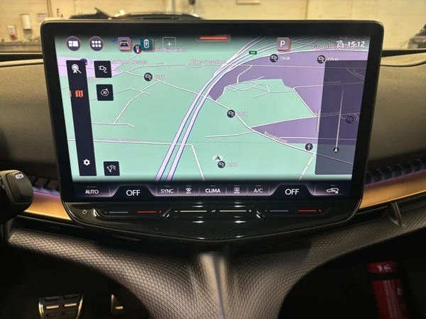 CUPRA Tavascan (2026) — foto 5 van 24