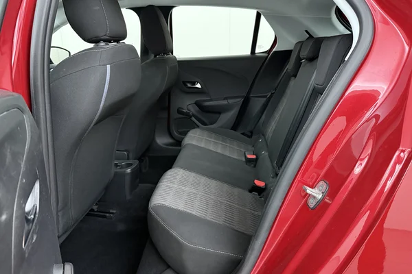 Opel Corsa (2023) — foto 19 van 20