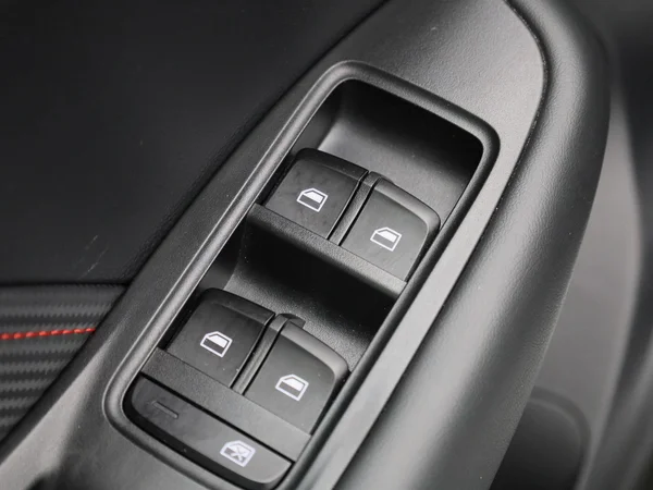 MG ZS EV (2022) — foto 26 van 47