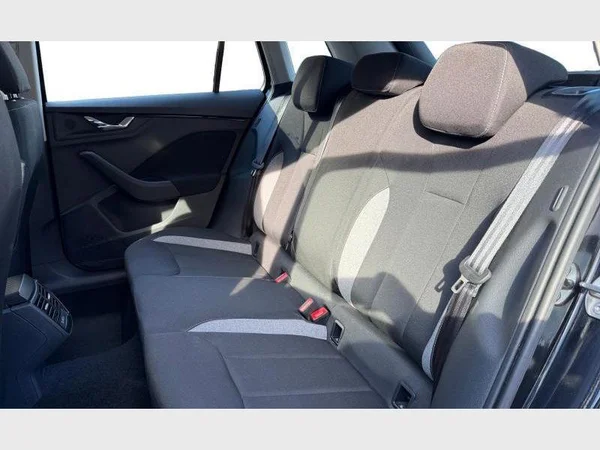 Skoda Kamiq (2024) — foto 4 van 27