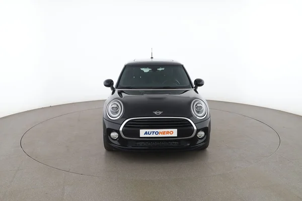 MINI MINI (2018) — foto 15 van 16
