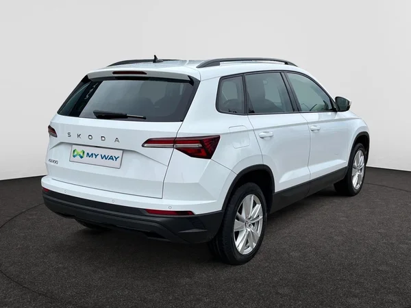 SKODA Karoq (2024) — foto 12 van 21