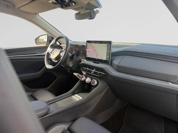 SKODA Kodiaq (2024) — foto 12 van 22