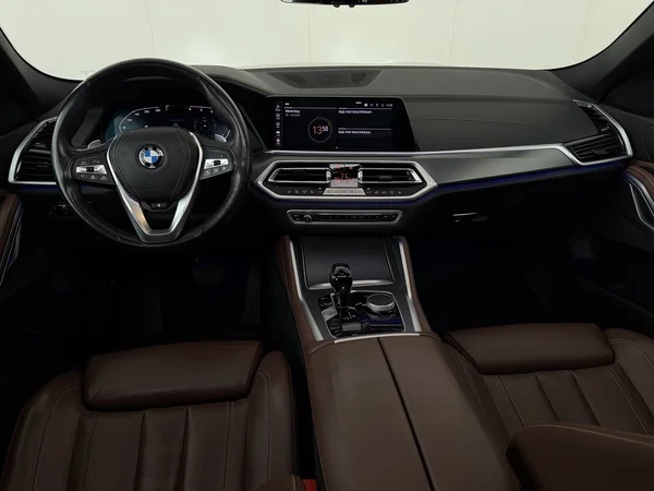 BMW X6 (2022) — foto 32 van 32