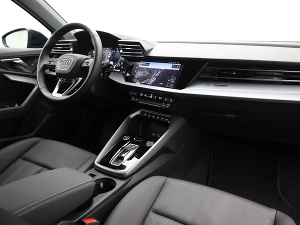 AUDI A3 Sedan (2024) — foto 18 van 24