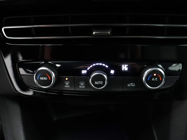 Opel Mokka (2023) — foto 7 van 17