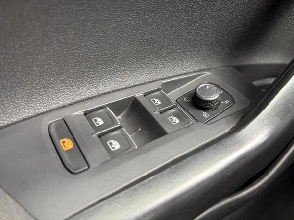 VOLKSWAGEN Taigo (2022) — foto 8 van 28