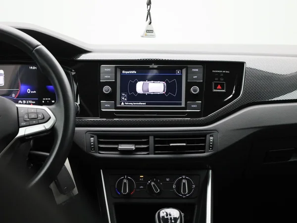 Volkswagen Polo (2024) — foto 37 van 37