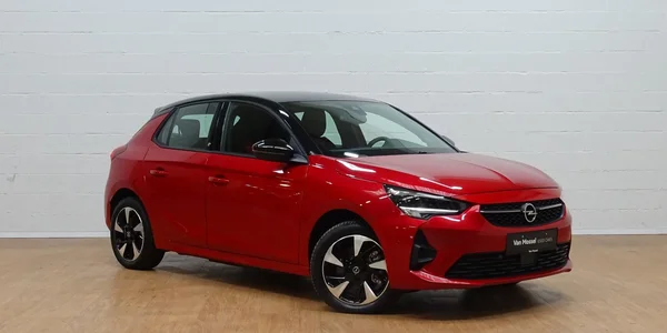 Opel Corsa-e (2023) — foto 12 van 29
