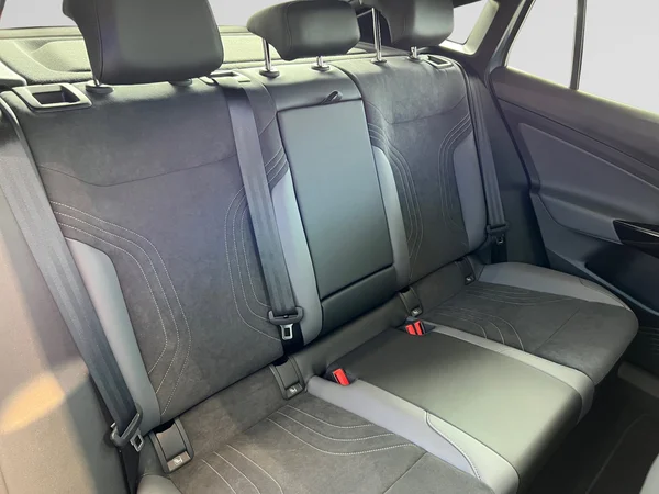 VOLKSWAGEN ID.5 (2025) — foto 6 van 17