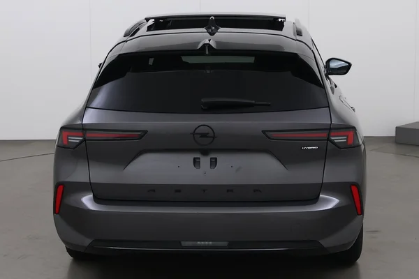Opel Astra Sports Tourer (2025) — foto 18 van 23