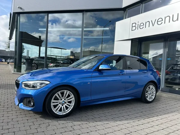 Bmw 118 (2017) — foto 7 van 19