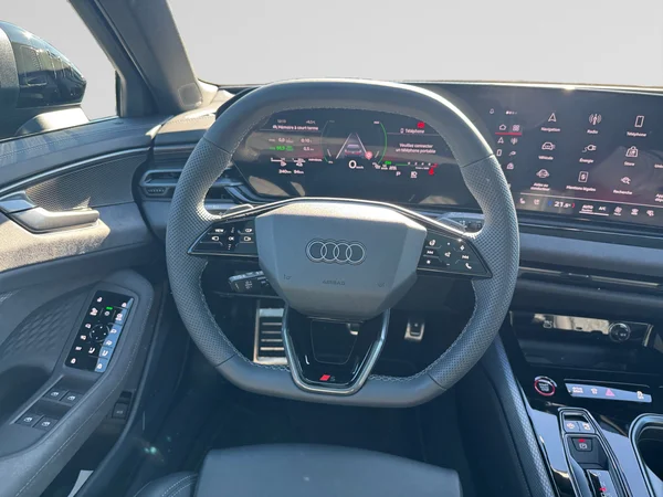 AUDI A6 Avant e-hybrid (PHEV) (2025) — foto 2 van 24