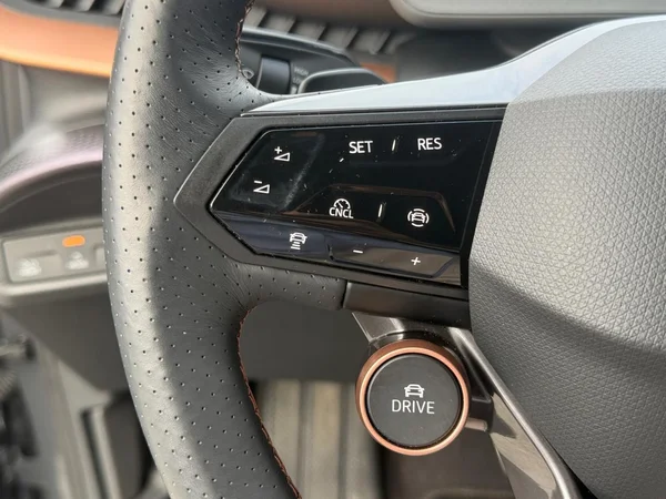 CUPRA Tavascan (2025) — foto 3 van 25