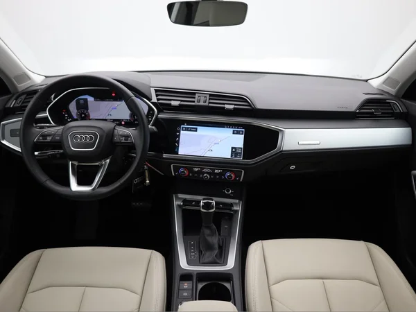 AUDI Q3 (2021) — foto 23 van 24