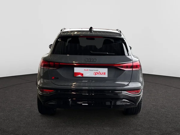 AUDI Q6 e-tron (2025) — foto 16 van 22