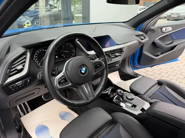 Bmw 116 (2019) — foto 16 van 18