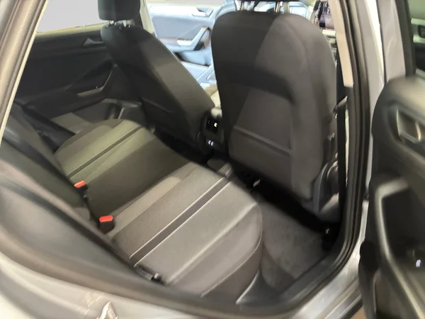 VOLKSWAGEN T-Roc (2026) — foto 19 van 24