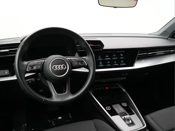 AUDI A3 Sportback PHEV (2024) — foto 29 van 30