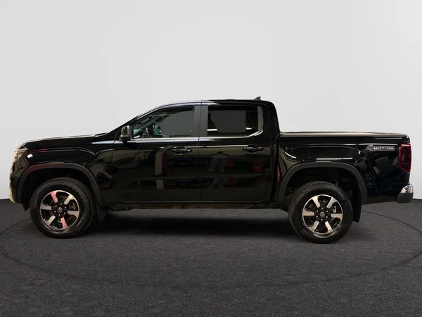 VOLKSWAGEN Amarok Double Cab Dsl (2023) — foto 11 van 18