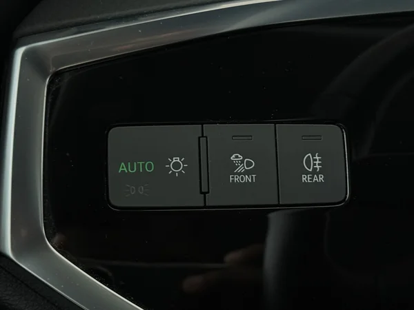 AUDI Q3 (2021) — foto 18 van 34
