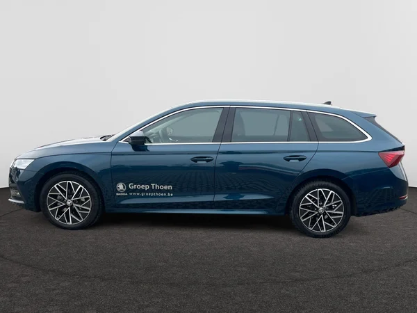 SKODA Octavia Combi (2024) — foto 3 van 24