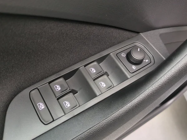 SKODA Kamiq (2024) — foto 16 van 16