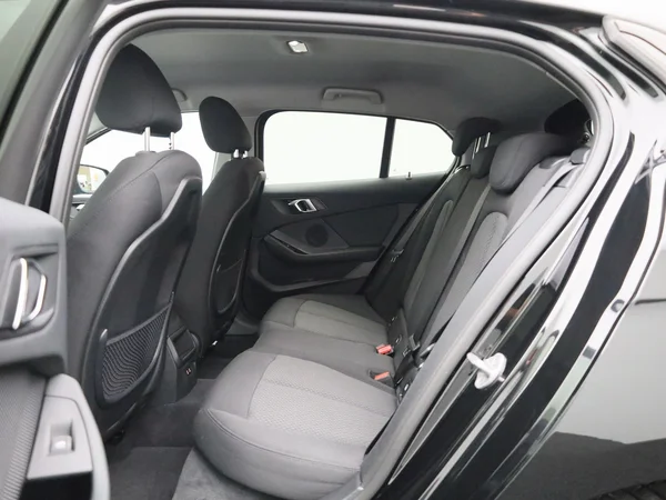 BMW 1 Reeks (2024) — foto 4 van 40