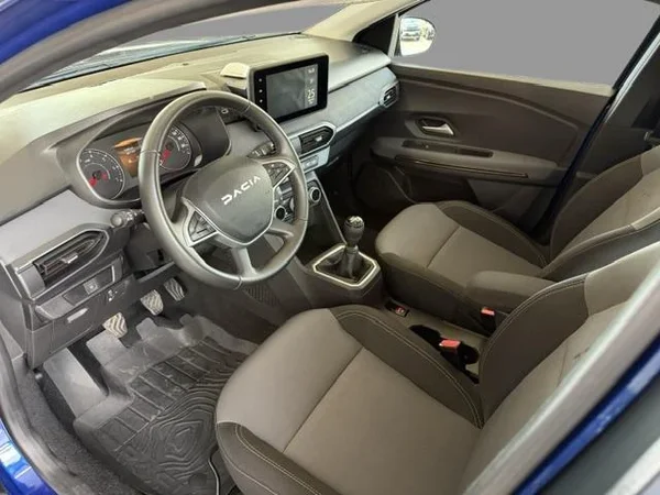 Dacia Sandero Stepway (2024) — foto 16 van 16