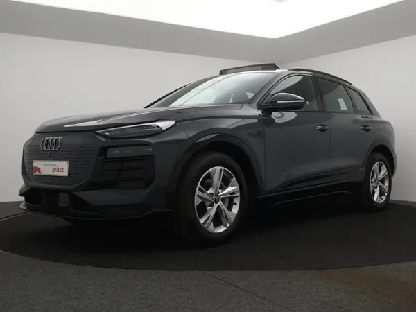 Audi Q6 e-tron (2025) — foto 1 van 29