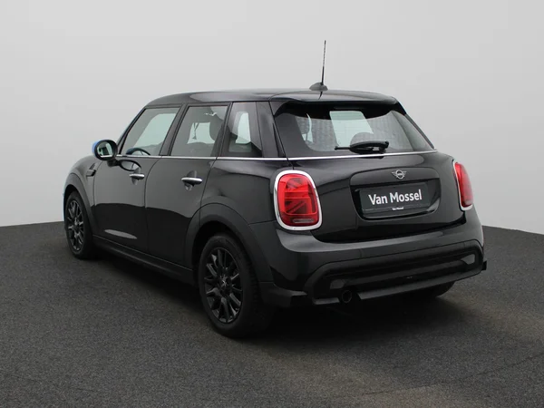 MINI One (2022) — foto 12 van 34