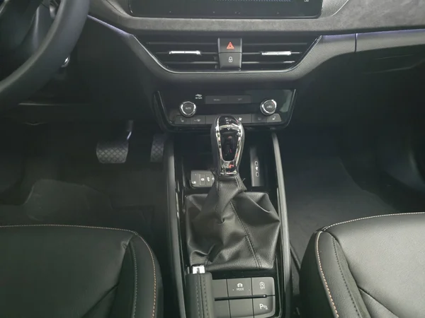 SKODA Kamiq (2025) — foto 14 van 15