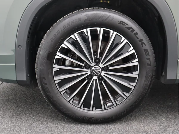 VOLKSWAGEN Tayron (2025) — foto 6 van 15