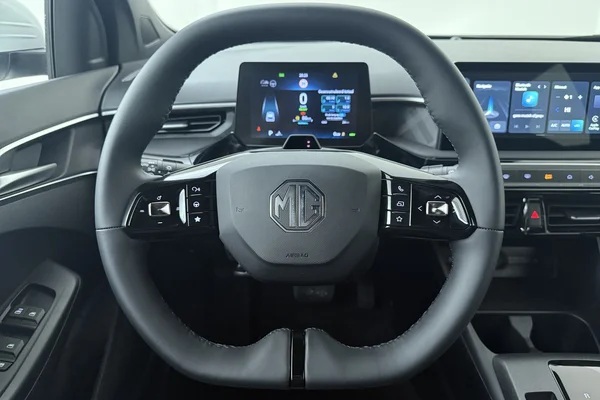 MG MG3 Hybrid+ (HEV) (2026) — foto 2 van 16